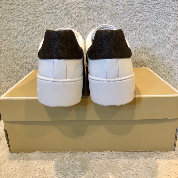 Michael kors Poppy Faux Leather And Logo Stripe Sneakers Size: 9.5 - Picture 9 of 10